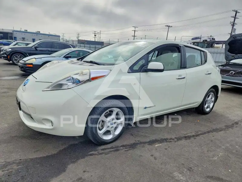 2012 Nissan LEAF фото