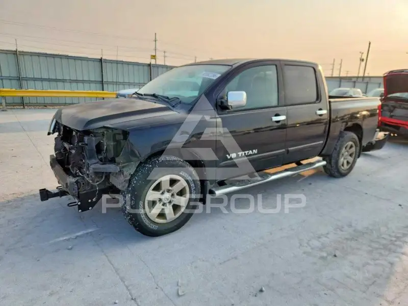 2012 Nissan TITAN фото