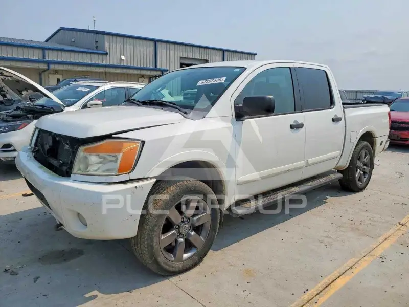 2012 Nissan TITAN фото