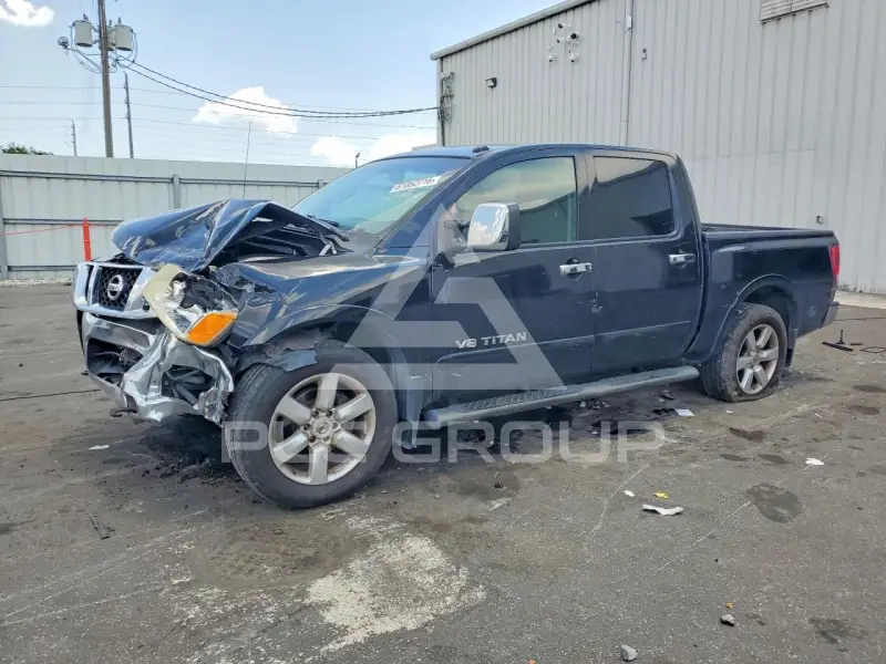 2012 Nissan TITAN фото