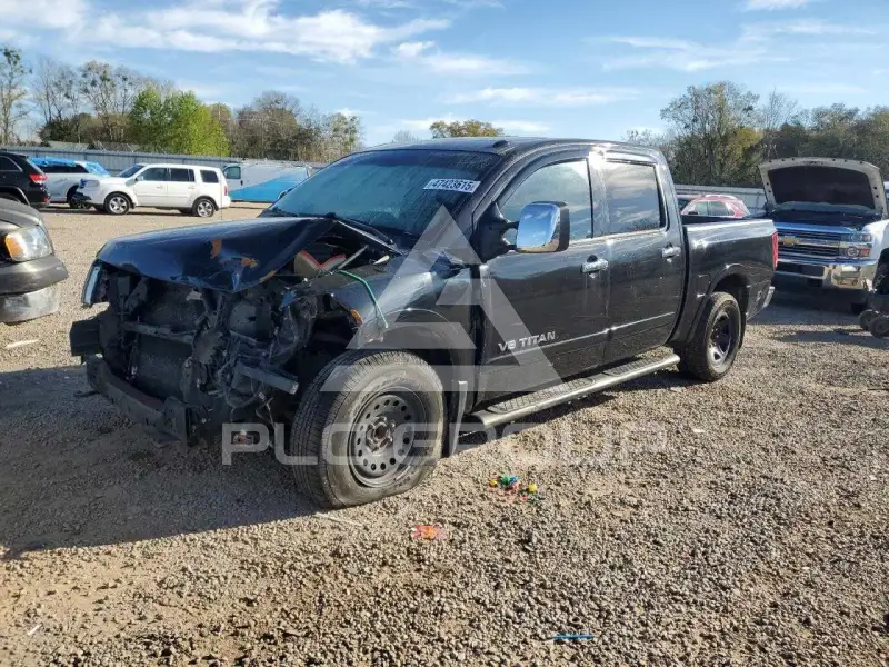 2012 Nissan TITAN фото