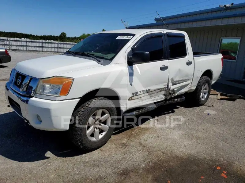 2012 Nissan TITAN фото