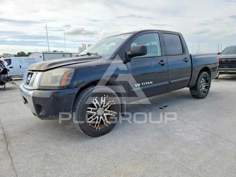 2012 Nissan TITAN фото