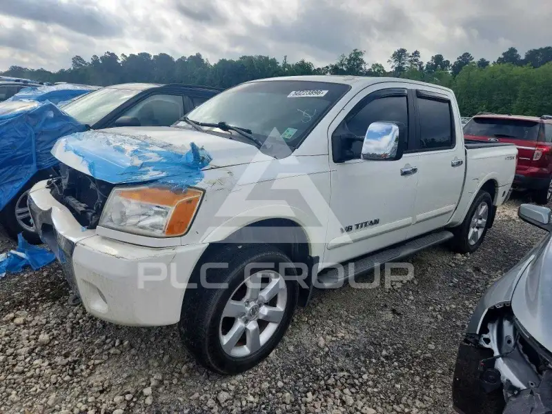 2012 Nissan TITAN фото