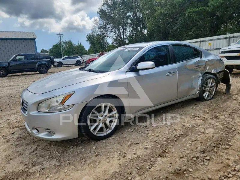 2012 Nissan MAXIMA фото