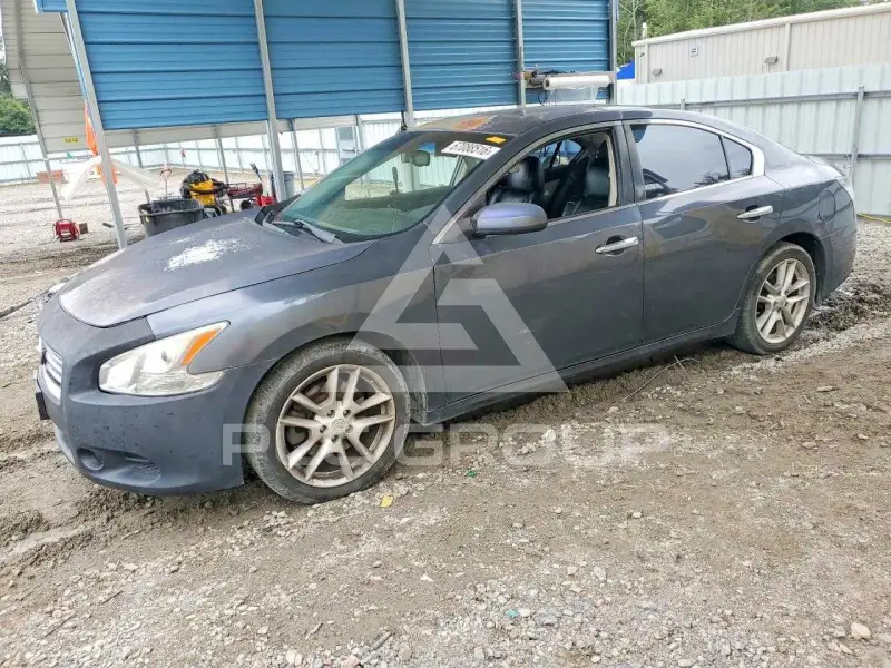 2012 Nissan MAXIMA photo