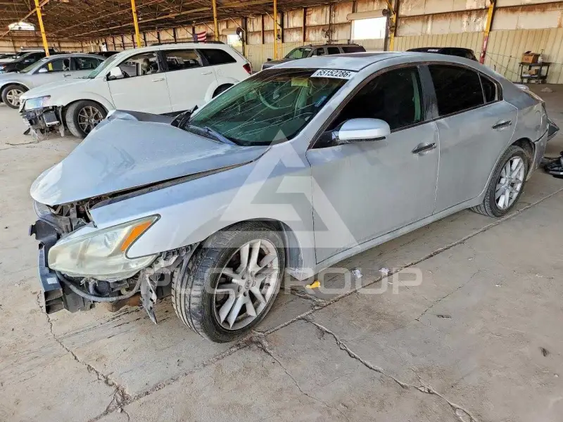 2012 Nissan MAXIMA photo