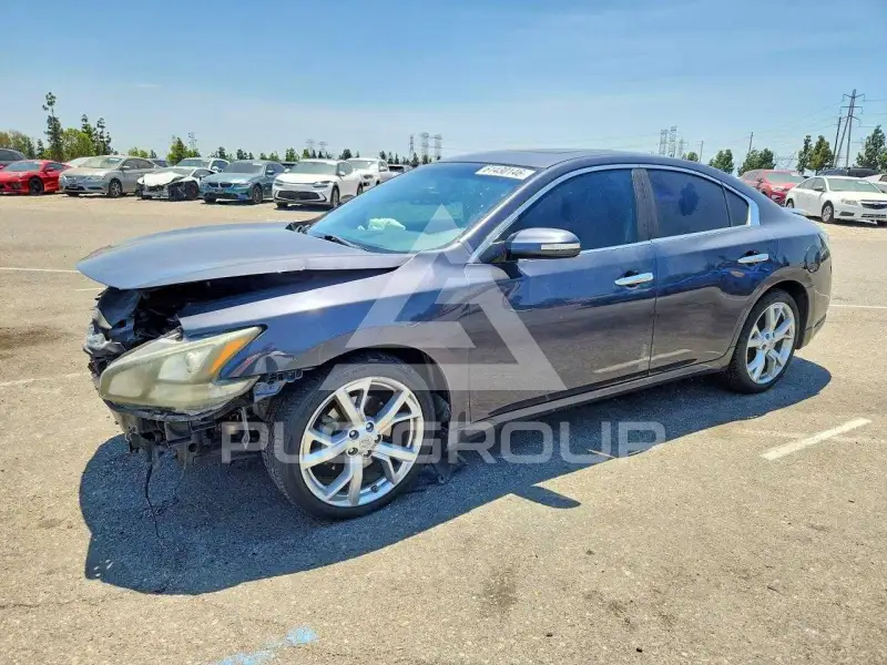 2012 Nissan MAXIMA photo