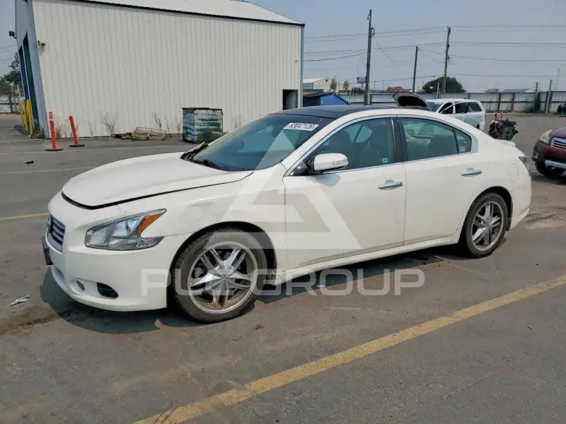 2012 Nissan MAXIMA photo