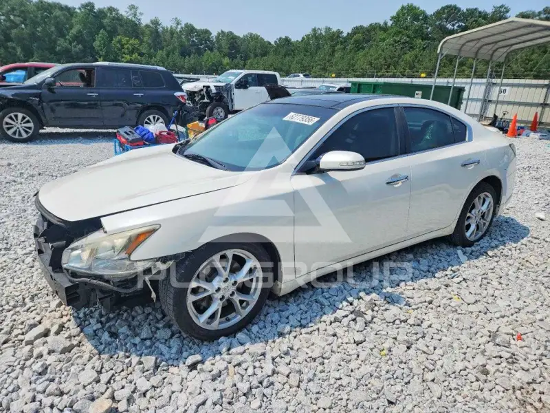2012 Nissan MAXIMA photo