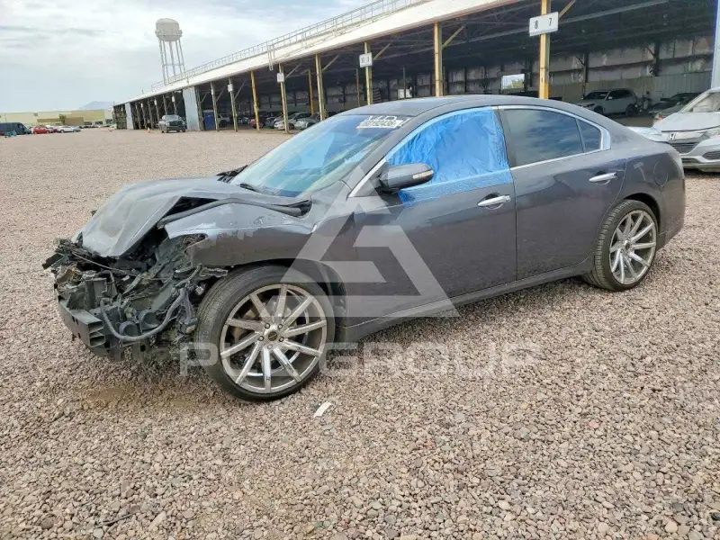 2012 Nissan MAXIMA photo