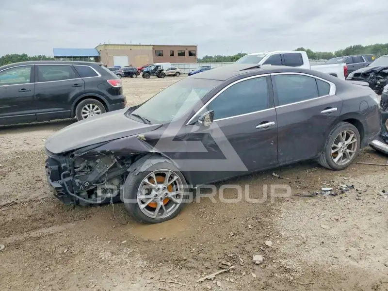 2012 Nissan MAXIMA фото