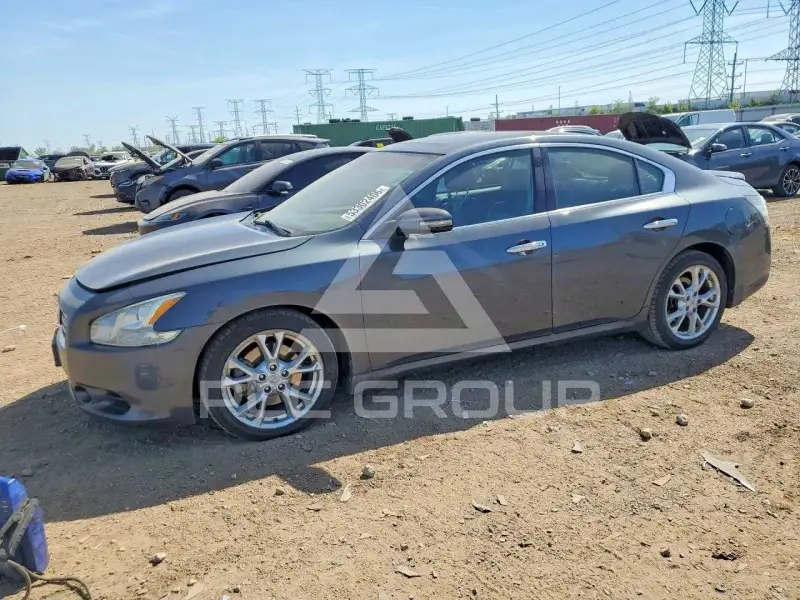 2012 Nissan MAXIMA photo
