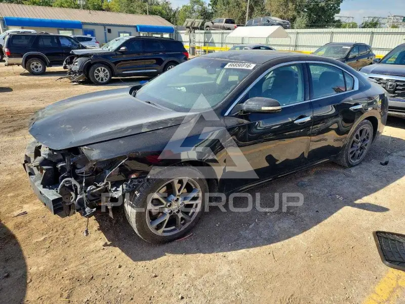 2012 Nissan MAXIMA photo