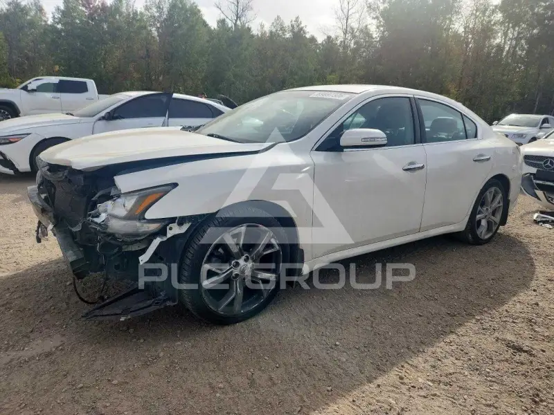 2012 Nissan MAXIMA photo
