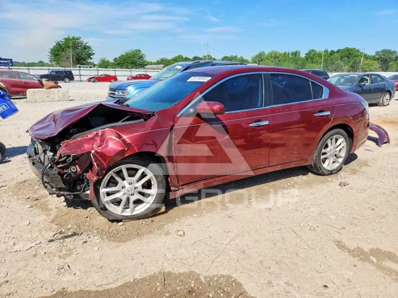 2012 Nissan MAXIMA photo