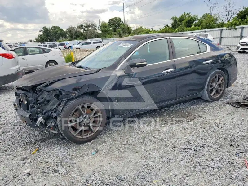 2012 Nissan MAXIMA photo