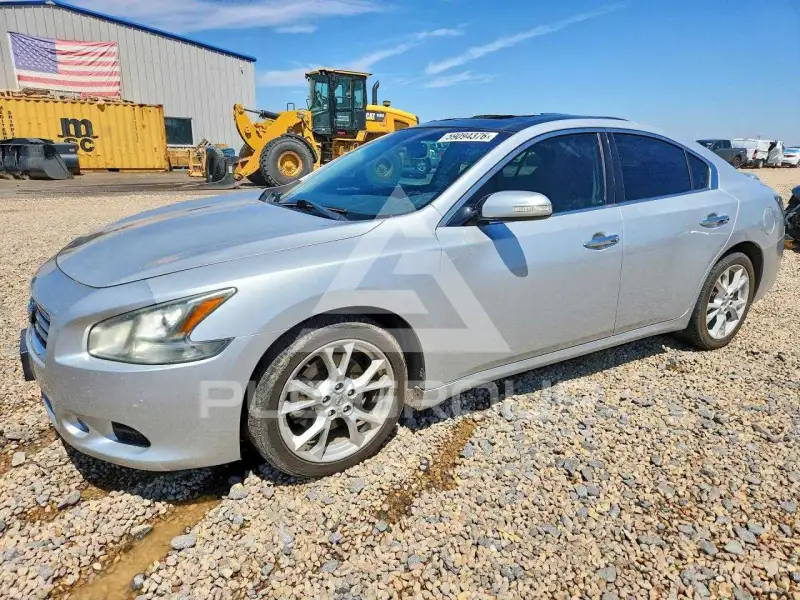 2012 Nissan MAXIMA photo