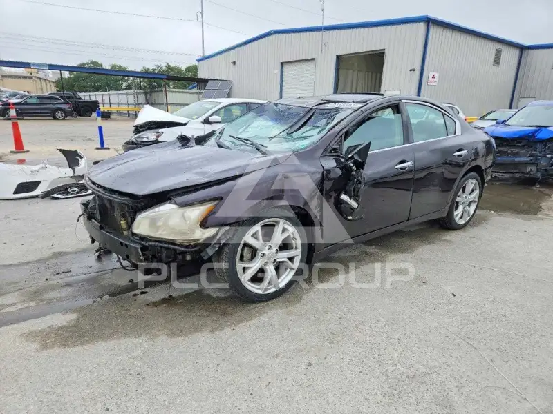 2012 Nissan MAXIMA photo