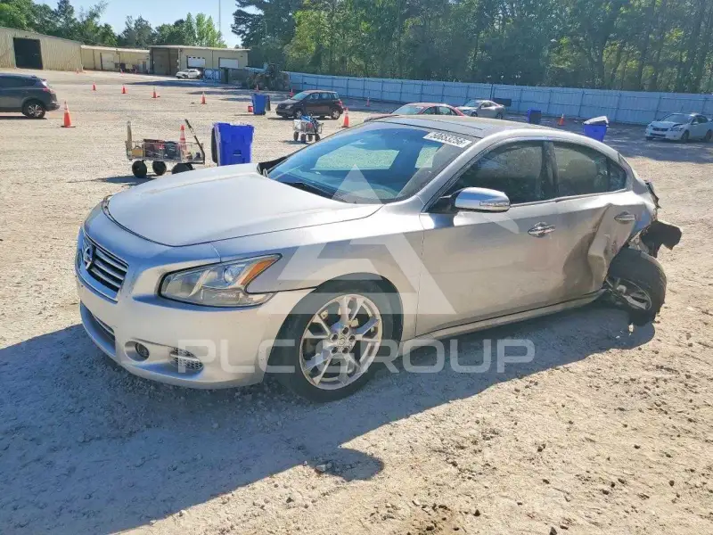 2012 Nissan MAXIMA фото
