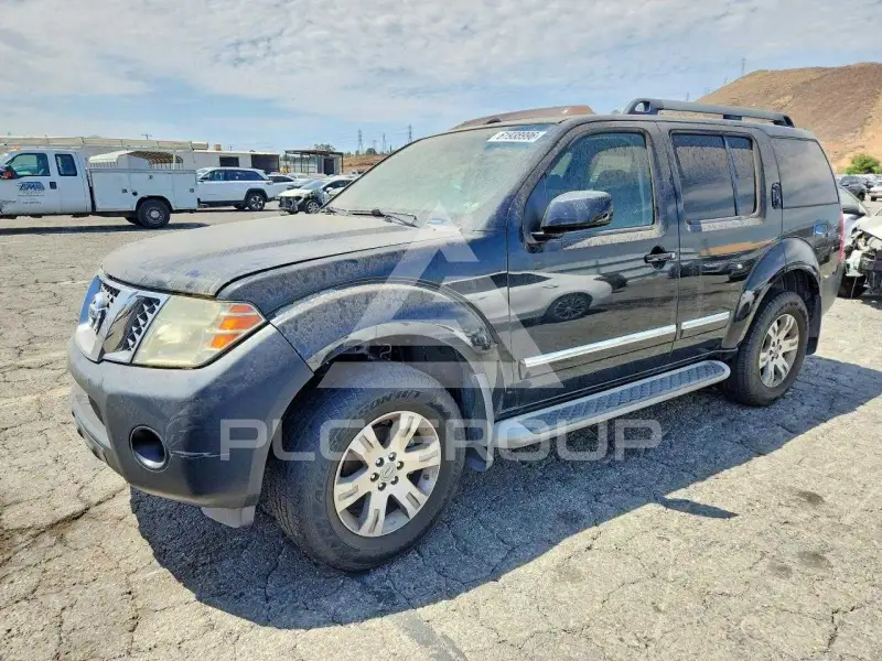 2012 Nissan PATHFINDER photo