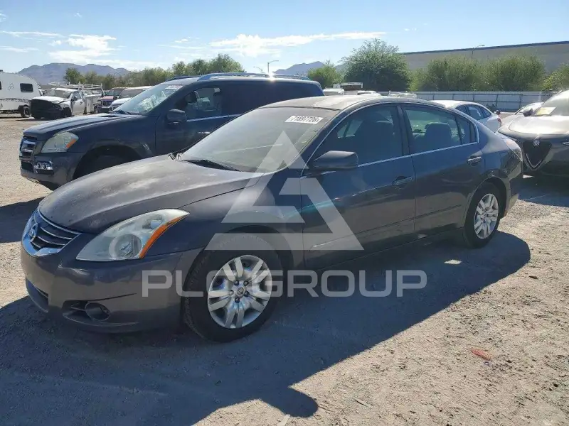 2012 Nissan ALTIMA фото