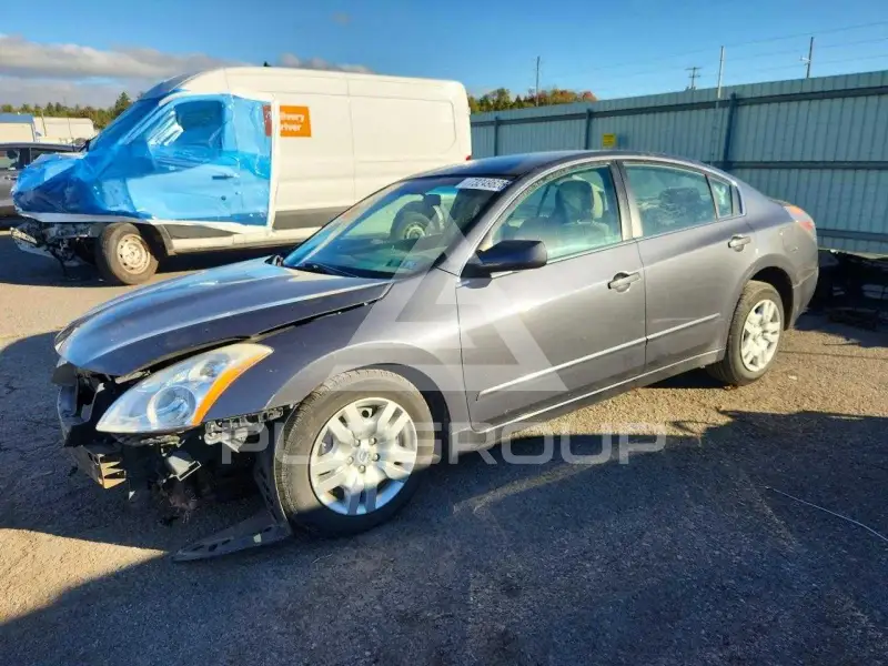 2012 Nissan ALTIMA photo