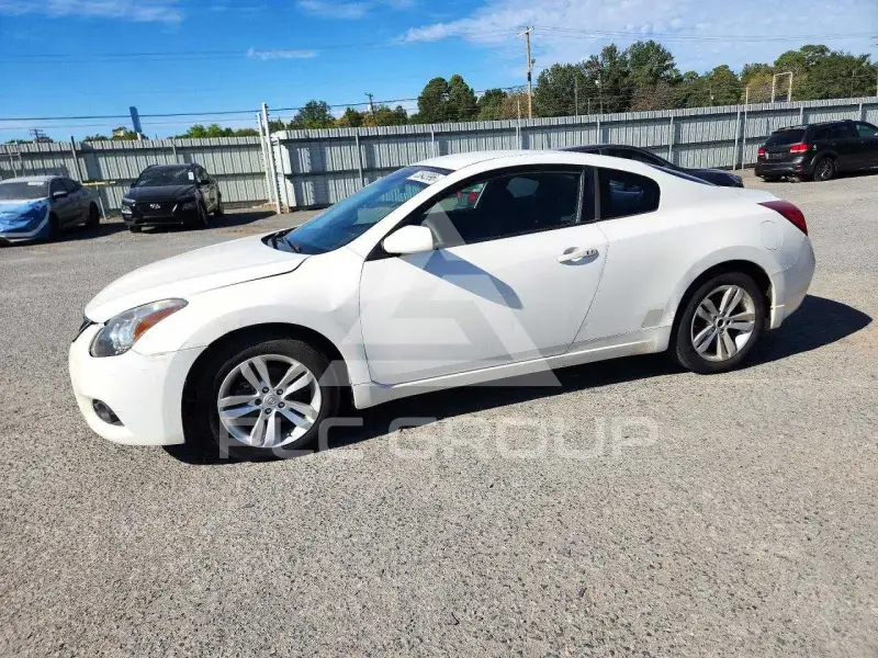 2012 Nissan ALTIMA фото