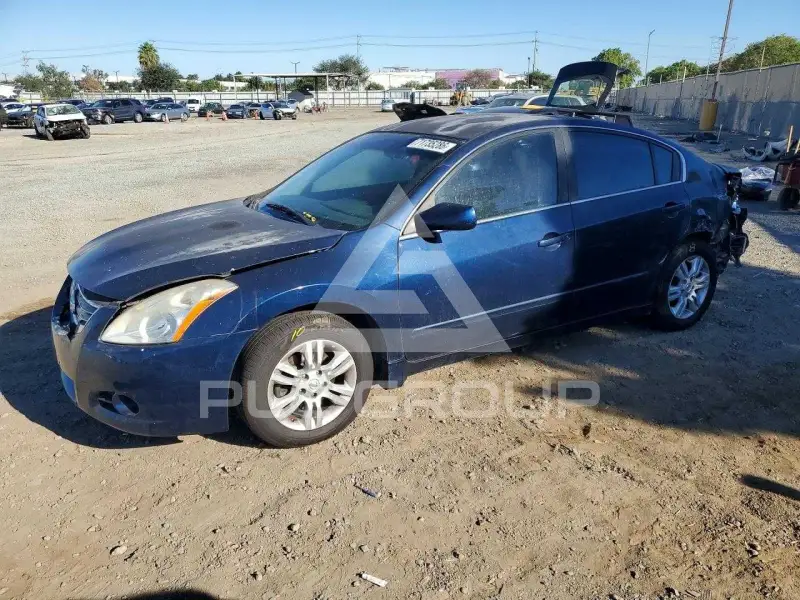 2012 Nissan ALTIMA photo