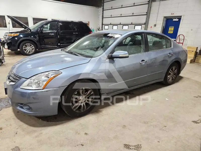 2012 Nissan ALTIMA фото