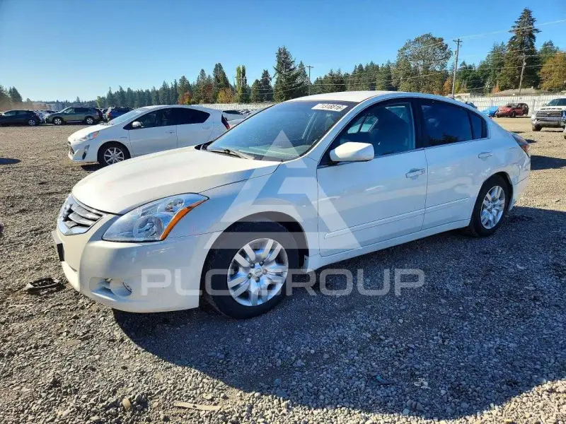 2012 Nissan ALTIMA фото