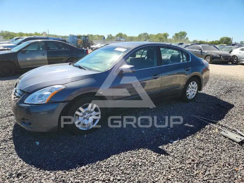 2012 Nissan ALTIMA photo