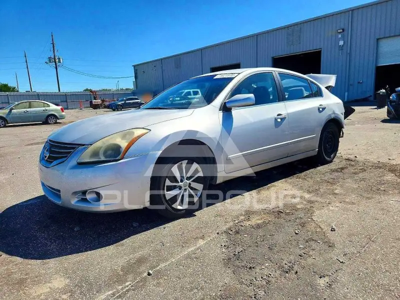 2012 Nissan ALTIMA photo