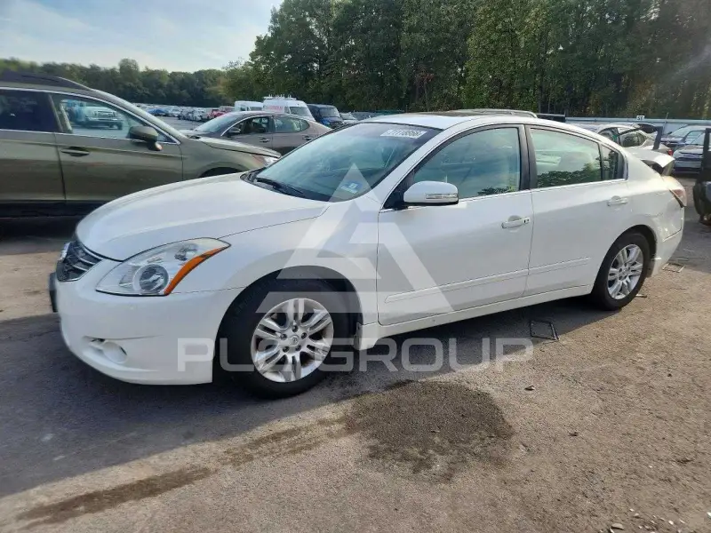 2012 Nissan ALTIMA фото