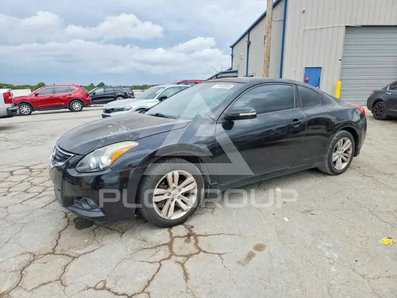 2012 Nissan ALTIMA фото