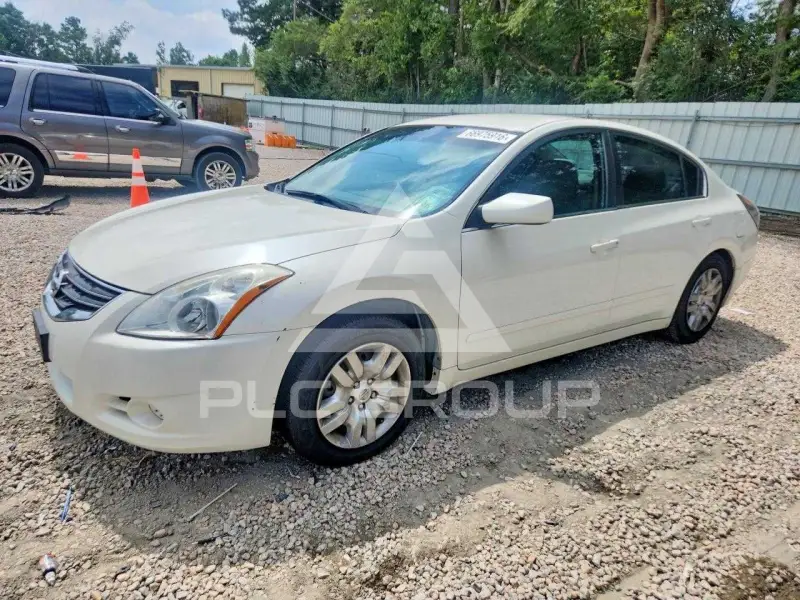 2012 Nissan ALTIMA фото