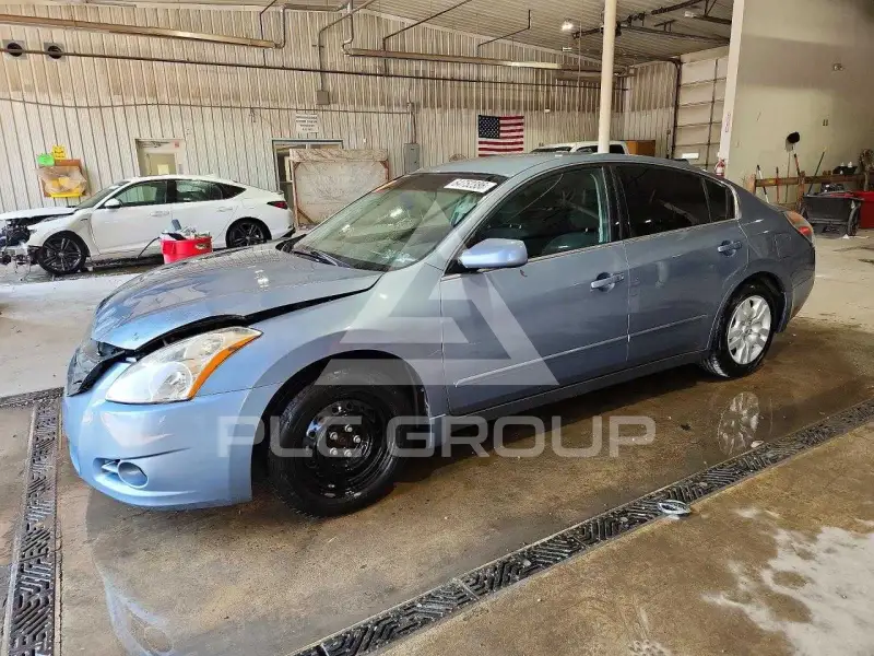 2012 Nissan ALTIMA photo