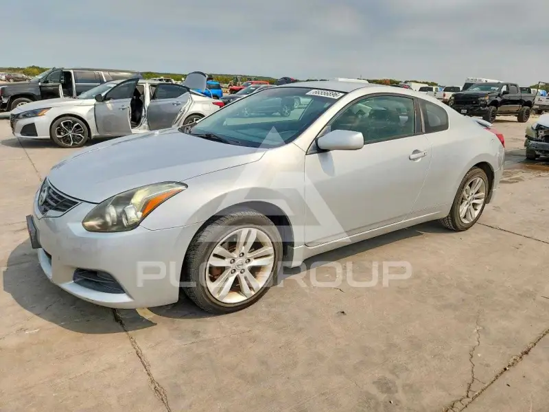 2012 Nissan ALTIMA фото