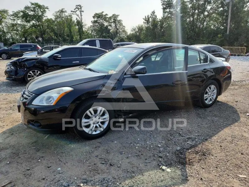 2012 Nissan ALTIMA фото