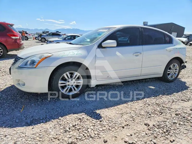 2012 Nissan ALTIMA photo