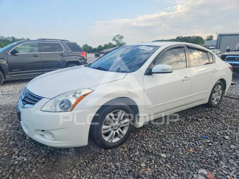 2012 Nissan ALTIMA photo