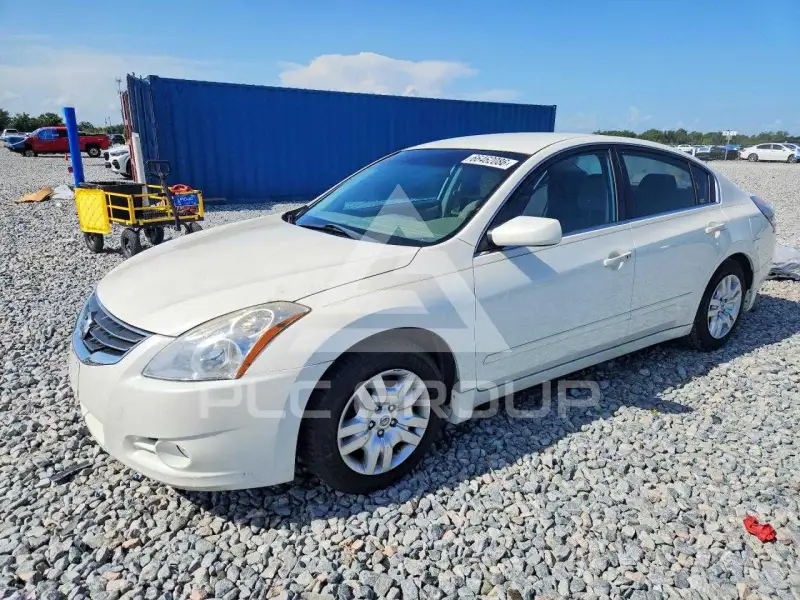2012 Nissan ALTIMA photo