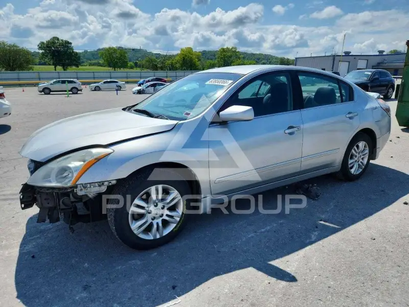 2012 Nissan ALTIMA photo