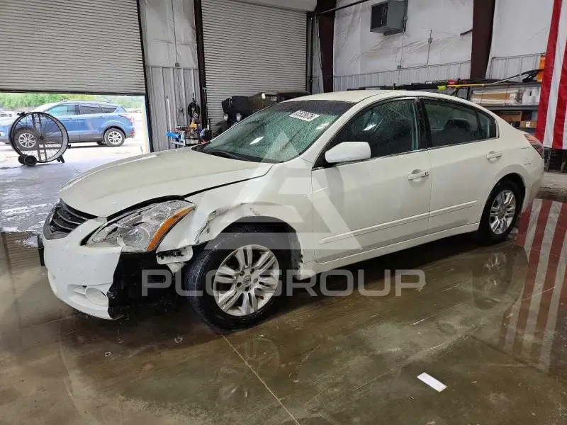2012 Nissan ALTIMA photo