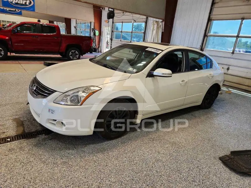 2012 Nissan ALTIMA фото