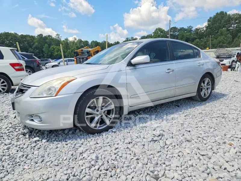 2012 Nissan ALTIMA фото