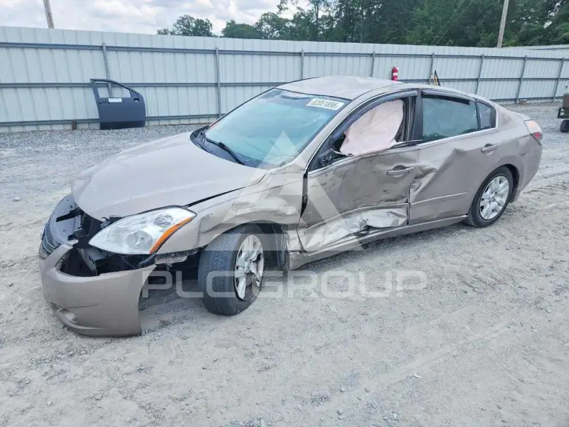 2012 Nissan ALTIMA photo