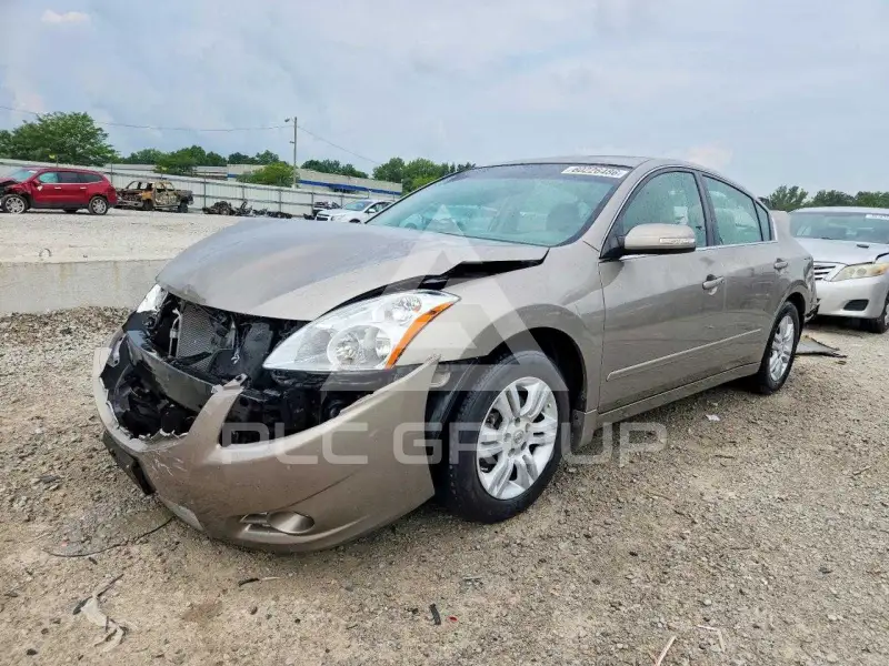 2012 Nissan ALTIMA photo