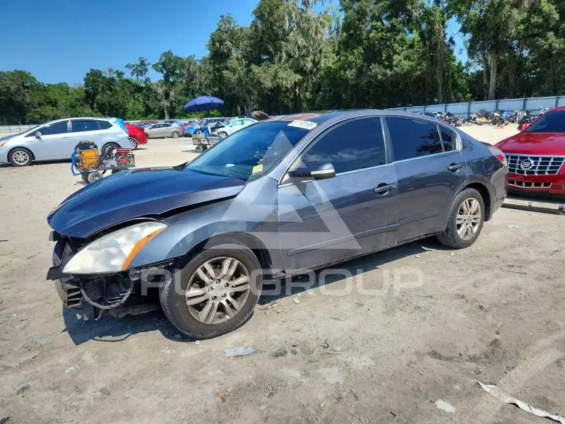 2012 Nissan ALTIMA photo