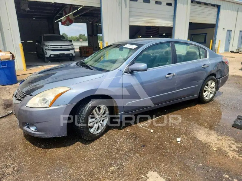 2012 Nissan ALTIMA фото